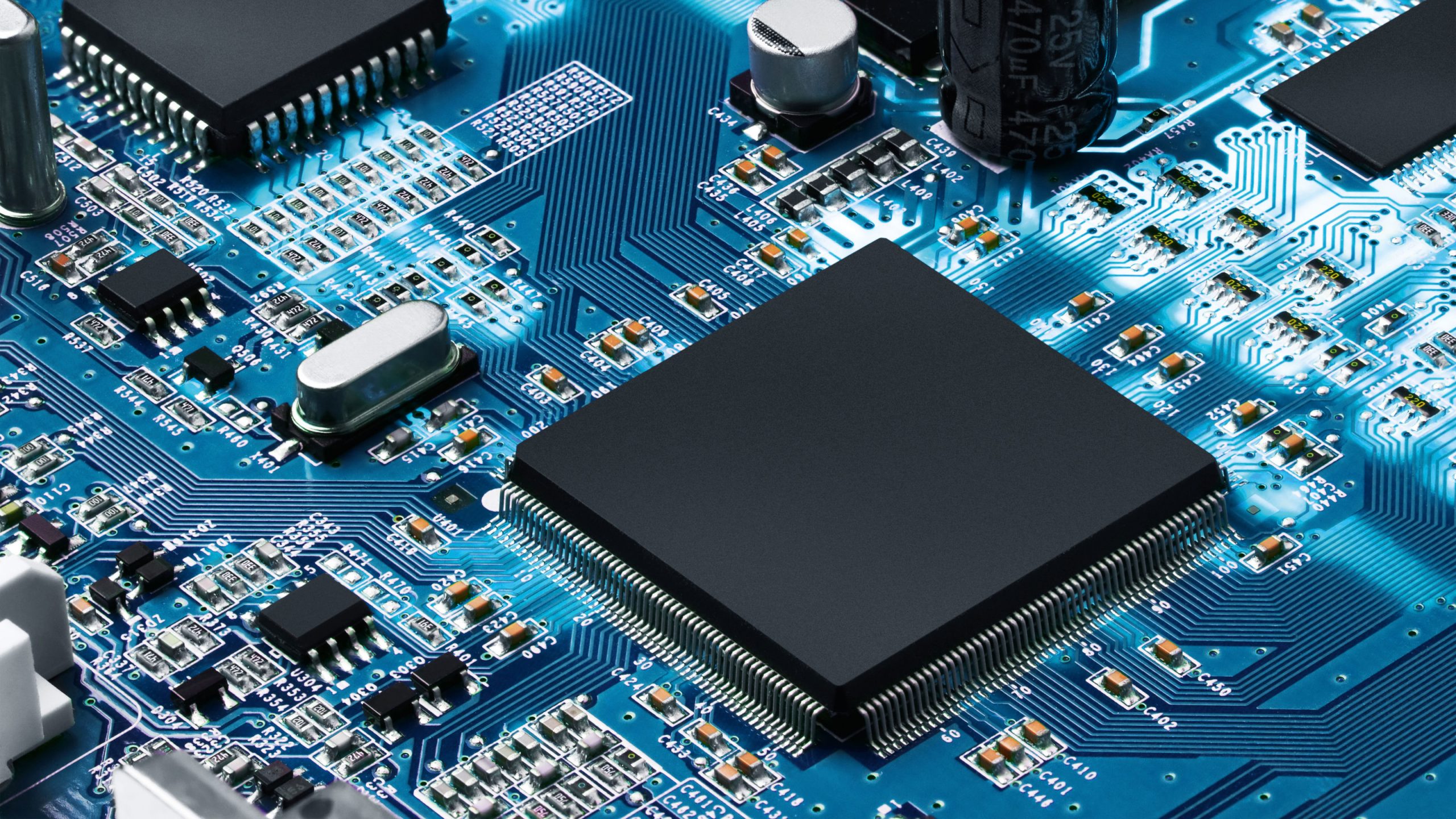 Electronic circuit board with processor